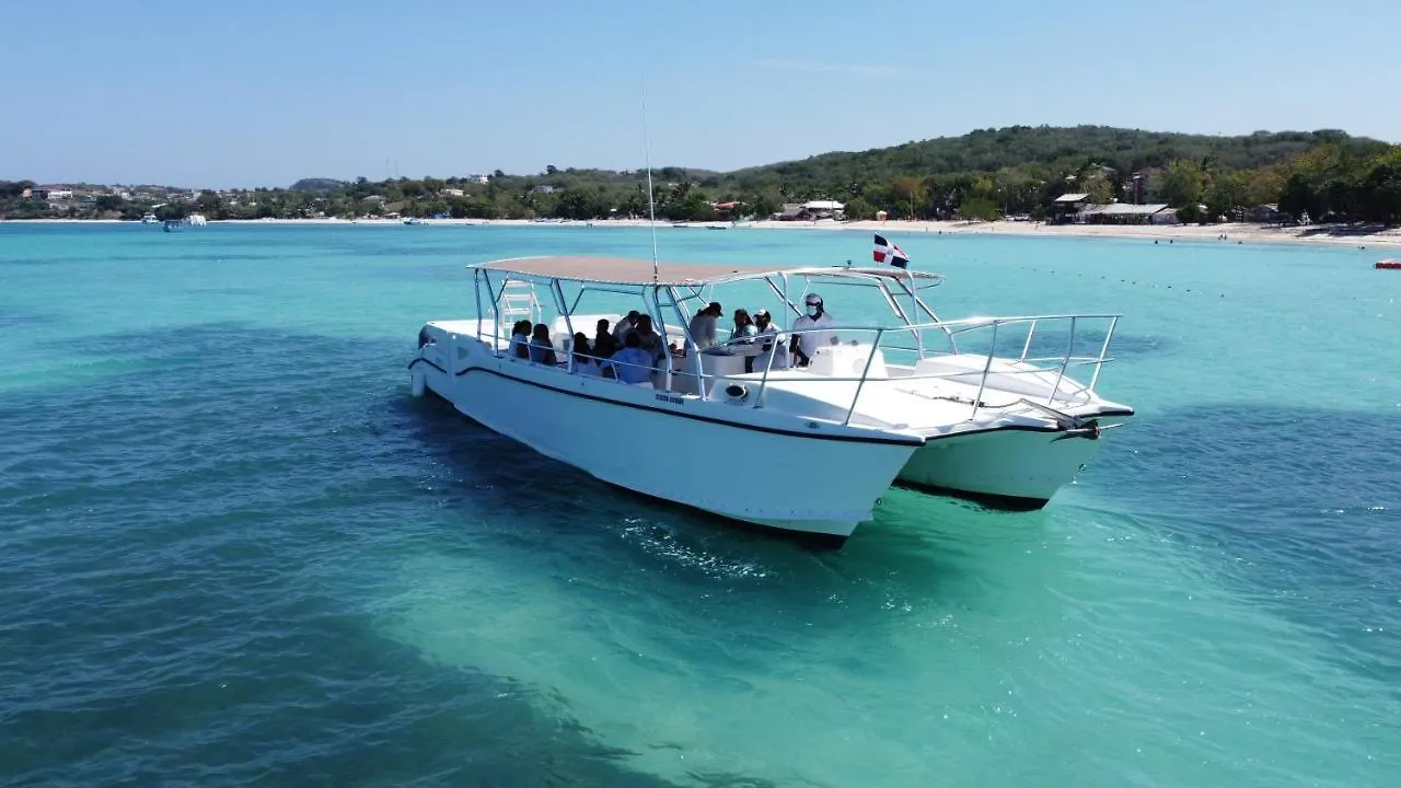 Hotel Blue Island Punta Rucia 3*,